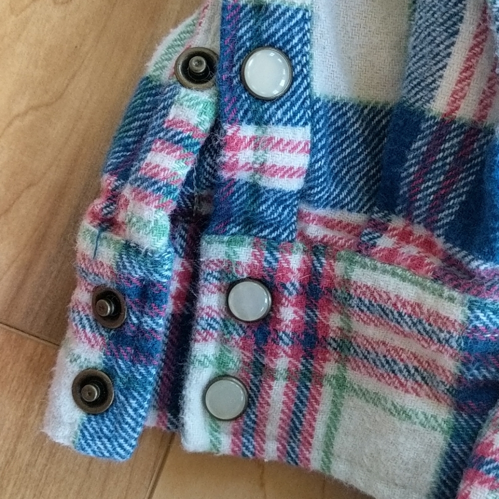 Flannel - Picture 5 of 5